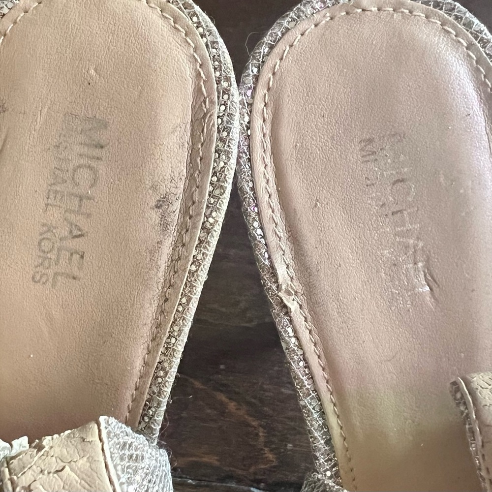 Michael Kors Platform Heel - Picture 3 of 7